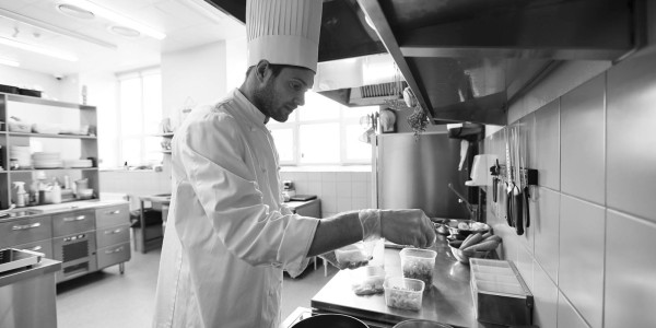 Contratos de Trabajo / Situaciones Irregulares Benavent de Segrià · Contrato de Prácticas / Estatuto del Becario